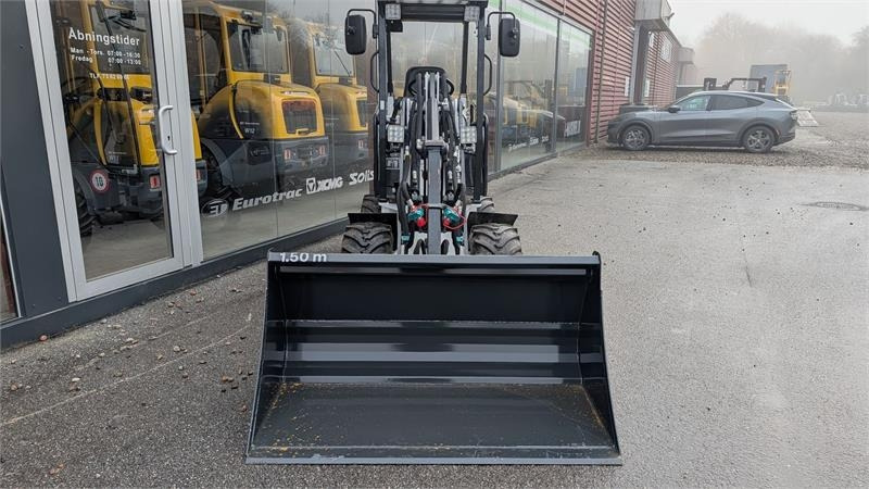 Eurotrac W11-E DEMO - Compact loader: picture 1 Eurotrac W11-E DEMO - Compact loader: picture 1