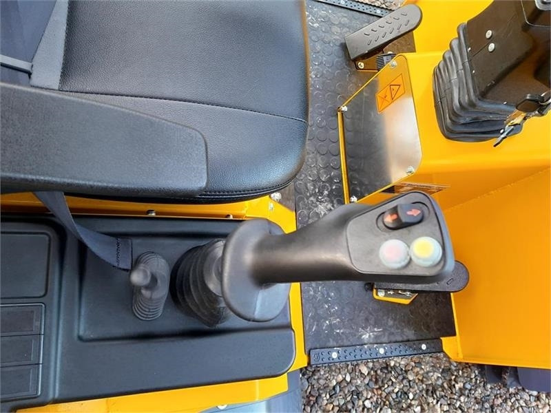 Compact loader Eurotrac W12S m. mellem arm: picture 9