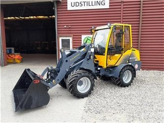 Compact loader Eurotrac w13f: picture 1