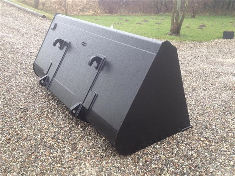 Manitou J-Maskiner Kornskovl - Telescopic handler: picture 3 Manitou J-Maskiner Kornskovl - Telescopic handler: picture 3