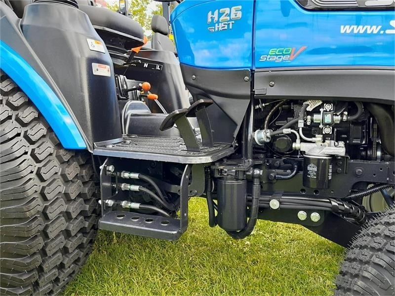 Municipal tractor Solis 26 hst frontlift: picture 10