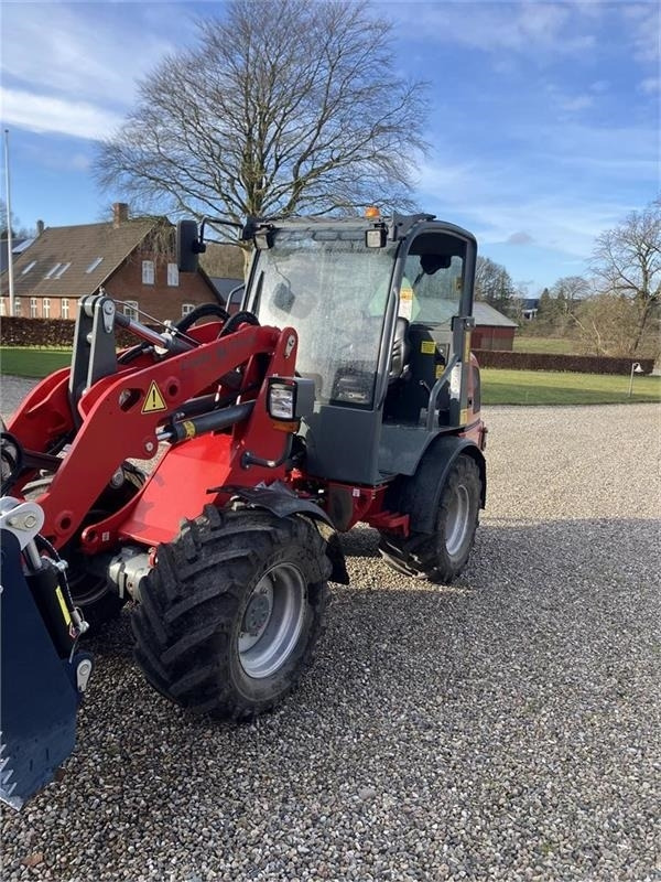 Weidemann 2070 LP - Compact loader: picture 3 Weidemann 2070 LP - Compact loader: picture 3