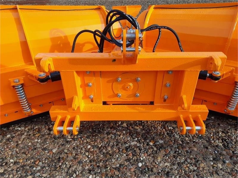 Snow plough for Agricultural machinery - - - fk machinery 330: picture 7 Snow plough for Agricultural machinery - - - fk machinery 330: picture 7