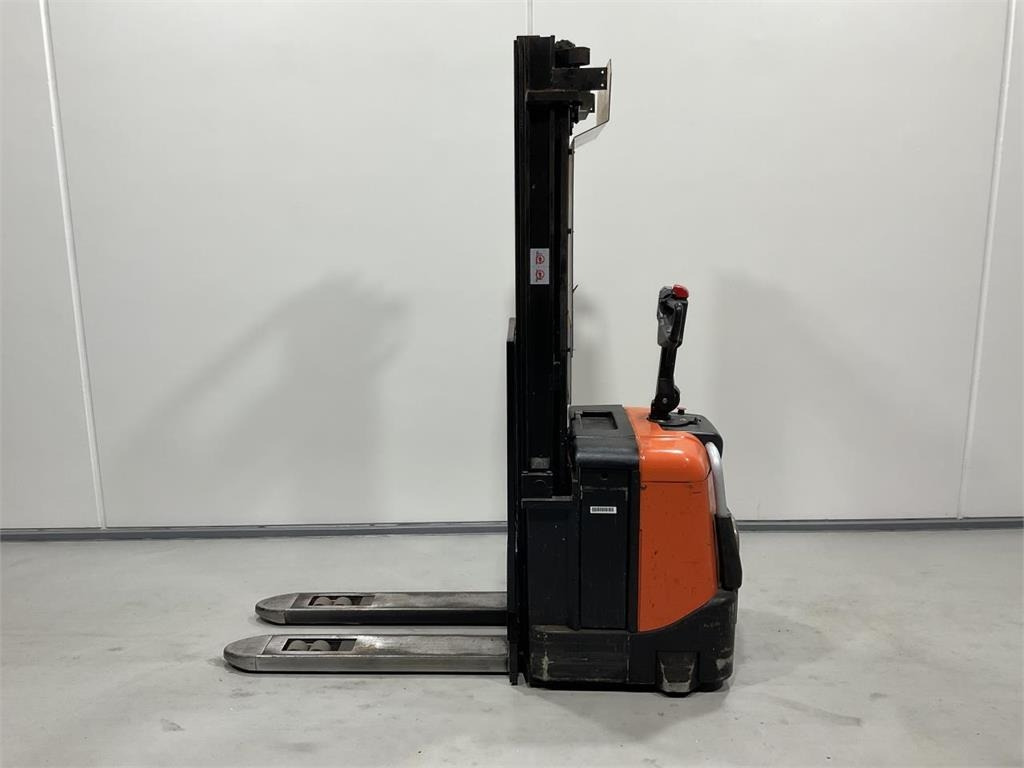 BT SPE125 - Stacker: picture 3 BT SPE125 - Stacker: picture 3