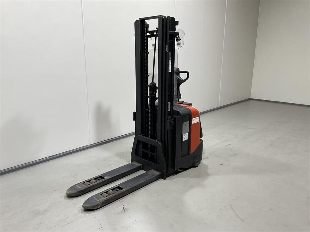 BT SPE125L - Stacker: picture 4 BT SPE125L - Stacker: picture 4