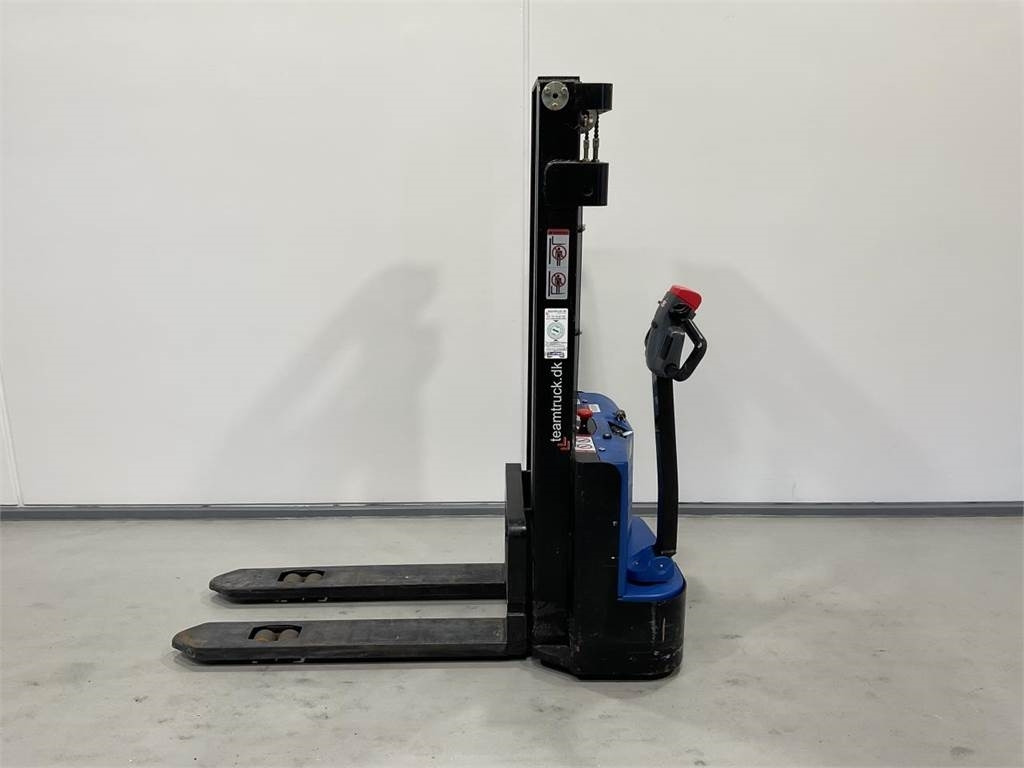 EP ES10-10ES - Stacker: picture 3 EP ES10-10ES - Stacker: picture 3