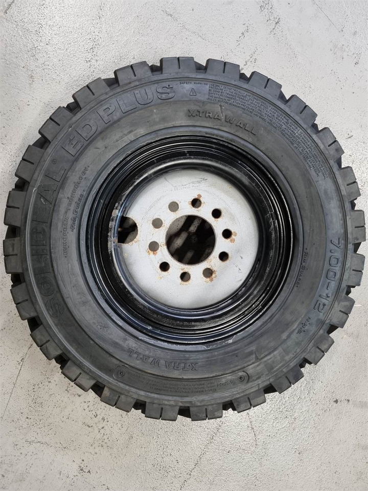 Jungheinrich 51443291 - Wheel and tire package: picture 2 Jungheinrich 51443291 - Wheel and tire package: picture 2