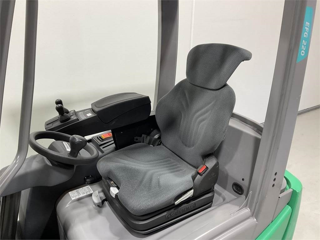 Jungheinrich EFG 220 - Electric forklift: picture 5 Jungheinrich EFG 220 - Electric forklift: picture 5