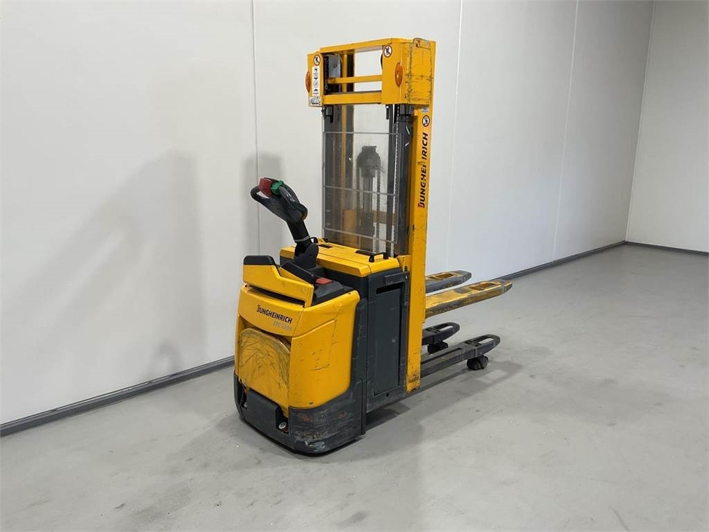 Jungheinrich ERC 220Z - Stacker: picture 2 Jungheinrich ERC 220Z - Stacker: picture 2
