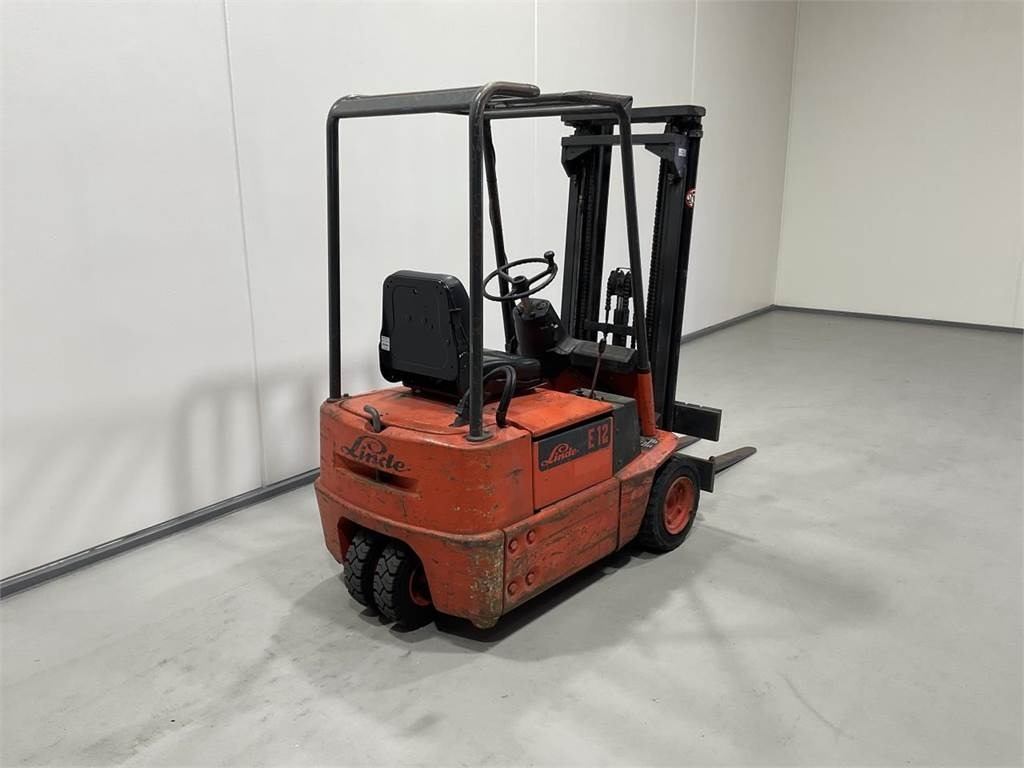 Linde E12  - Electric forklift: picture 2 Linde E12  - Electric forklift: picture 2