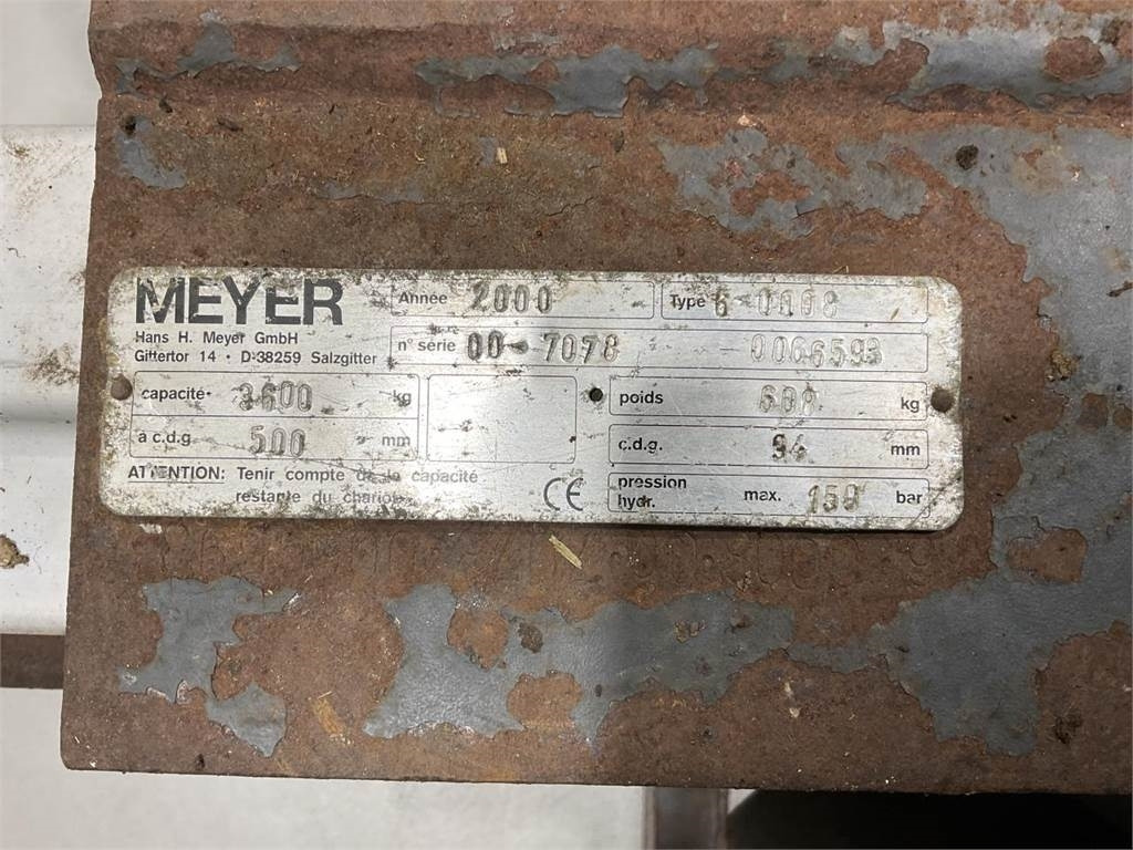 Linde H40D-04 - Diesel forklift: picture 5 Linde H40D-04 - Diesel forklift: picture 5