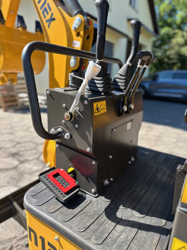 NEX N12 - Mini excavator: picture 4 NEX N12 - Mini excavator: picture 4