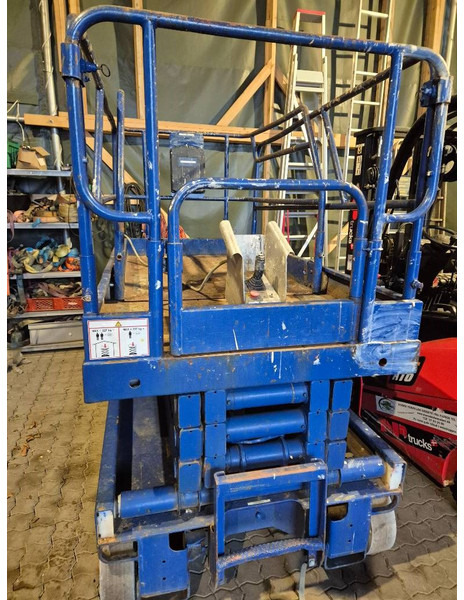 UpRight 2 persons lift - Scissor lift: picture 1 UpRight 2 persons lift - Scissor lift: picture 1