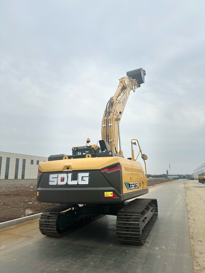 SDLG E6215H - Crawler excavator: picture 5 SDLG E6215H - Crawler excavator: picture 5