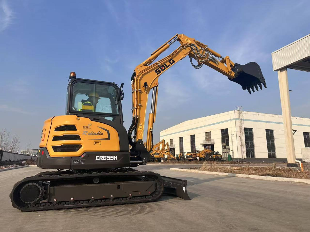 SDLG ER655H - Excavator: picture 2 SDLG ER655H - Excavator: picture 2