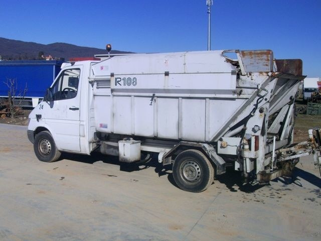 Mercedes-Benz 308 DT NG/35/35/C - Garbage truck: picture 5 Mercedes-Benz 308 DT NG/35/35/C - Garbage truck: picture 5
