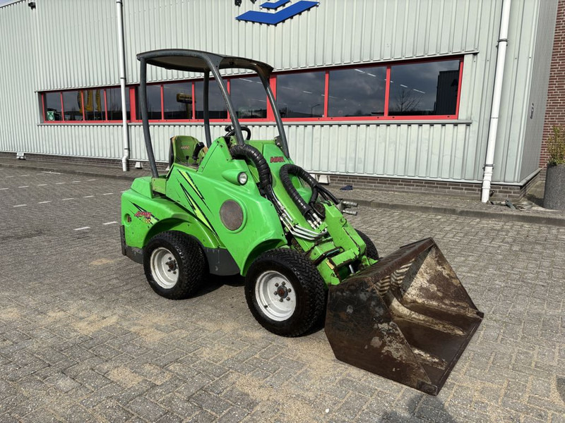 Avant 420 TDL Minishovel - Wheel loader: picture 4 Avant 420 TDL Minishovel - Wheel loader: picture 4