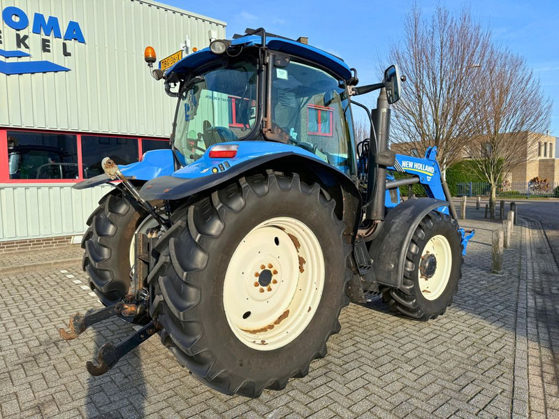 New Holland T6010 Plus + 750TL Voorlader - Farm tractor: picture 3 New Holland T6010 Plus + 750TL Voorlader - Farm tractor: picture 3