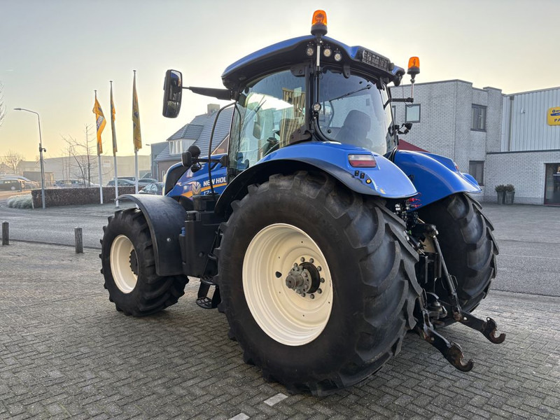 New Holland T7.230 AC STAGE V - Farm tractor: picture 2 New Holland T7.230 AC STAGE V - Farm tractor: picture 2