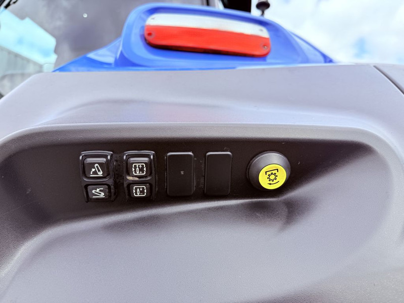 Leasing of New Holland T7.315 HD New Gen GPS RTK New Holland T7.315 HD New Gen GPS RTK: picture 13