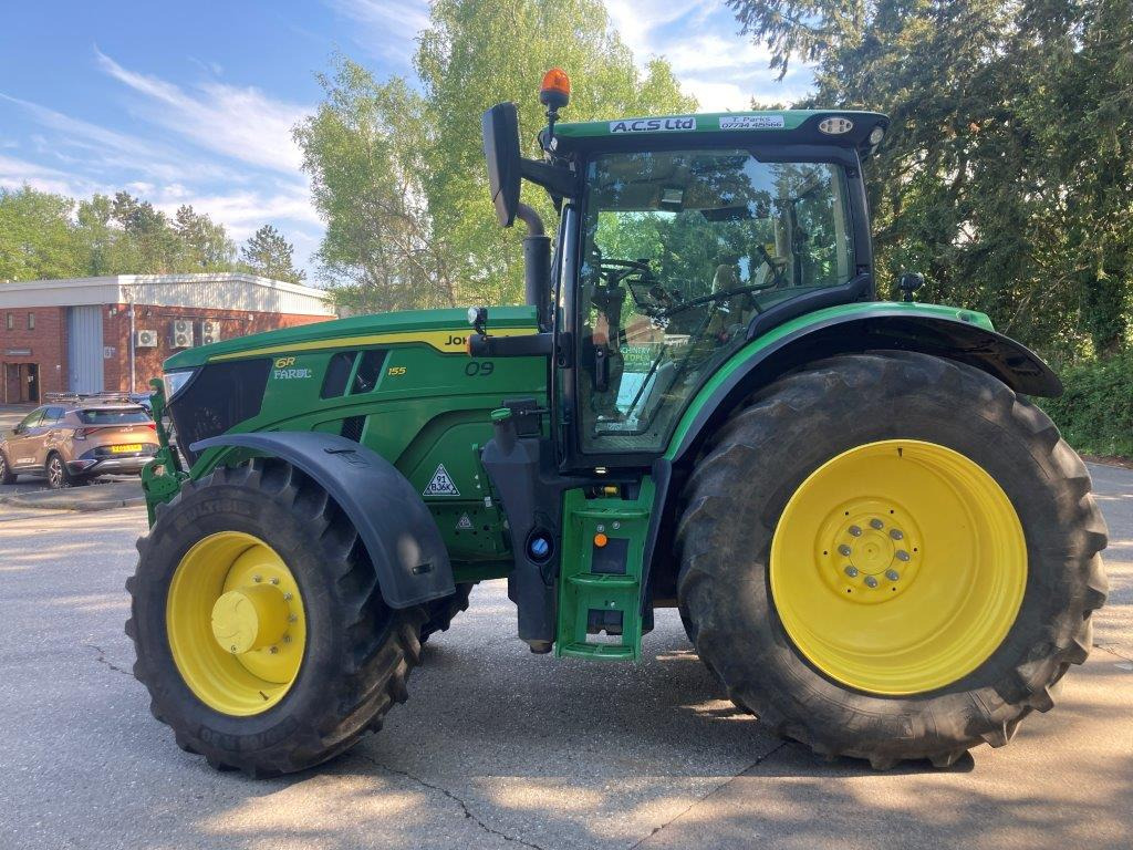 John Deere 6R 155 - Farm tractor: picture 1 John Deere 6R 155 - Farm tractor: picture 1