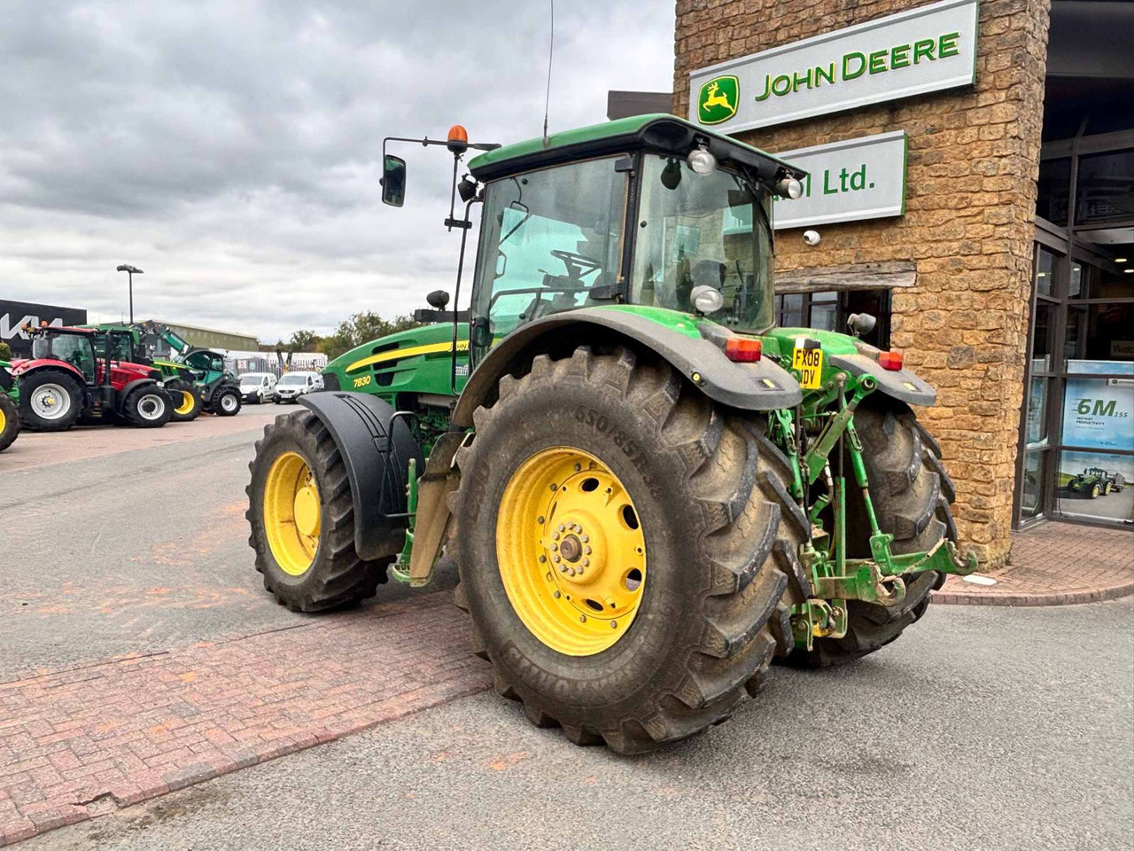 John Deere 7830 - Farm tractor: picture 2 John Deere 7830 - Farm tractor: picture 2