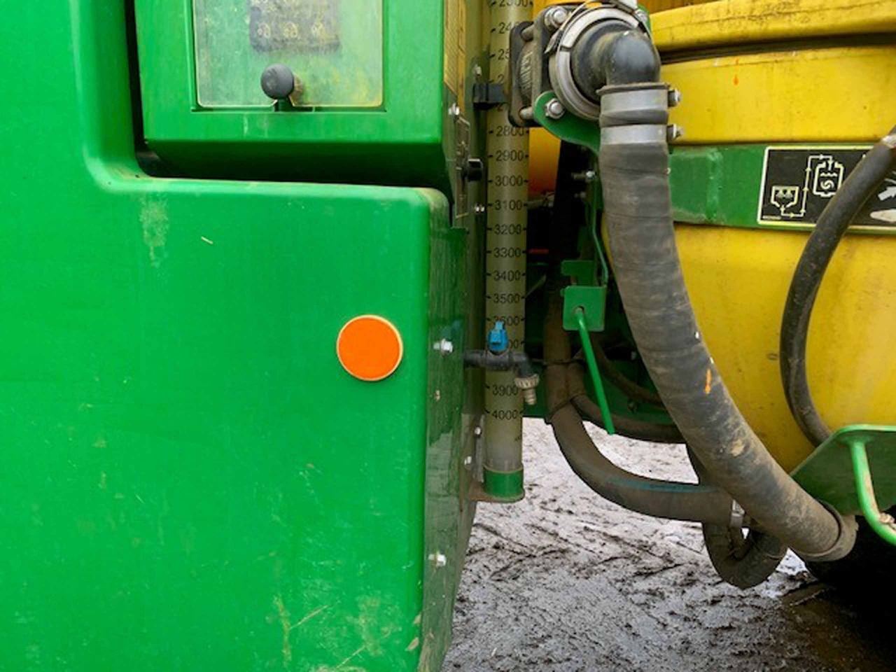 John Deere R4040i - Sprayer: picture 4 John Deere R4040i - Sprayer: picture 4