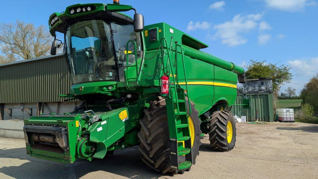 John Deere S785 - Combine harvester: picture 4 John Deere S785 - Combine harvester: picture 4