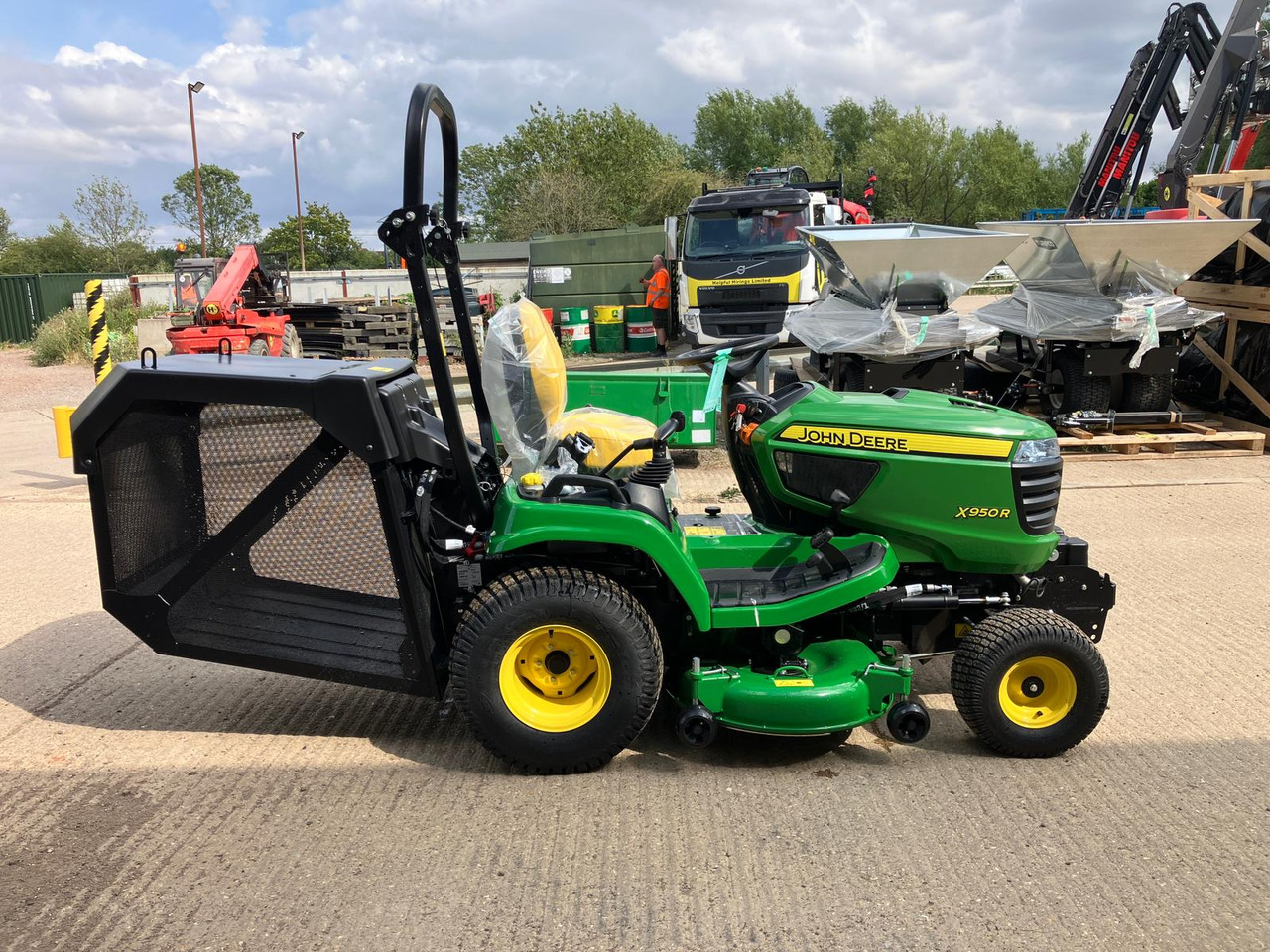 John Deere X950R Commercial Cut & Collect - Garden mower: picture 2 John Deere X950R Commercial Cut & Collect - Garden mower: picture 2