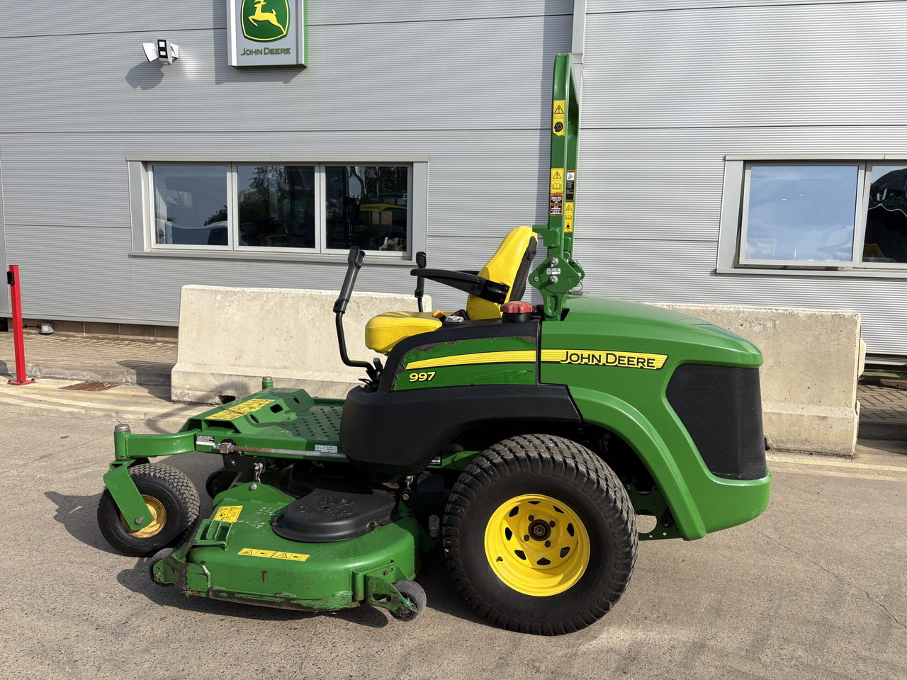 John Deere Z997 Commercial Z-Turn Mower - Garden mower: picture 1 John Deere Z997 Commercial Z-Turn Mower - Garden mower: picture 1