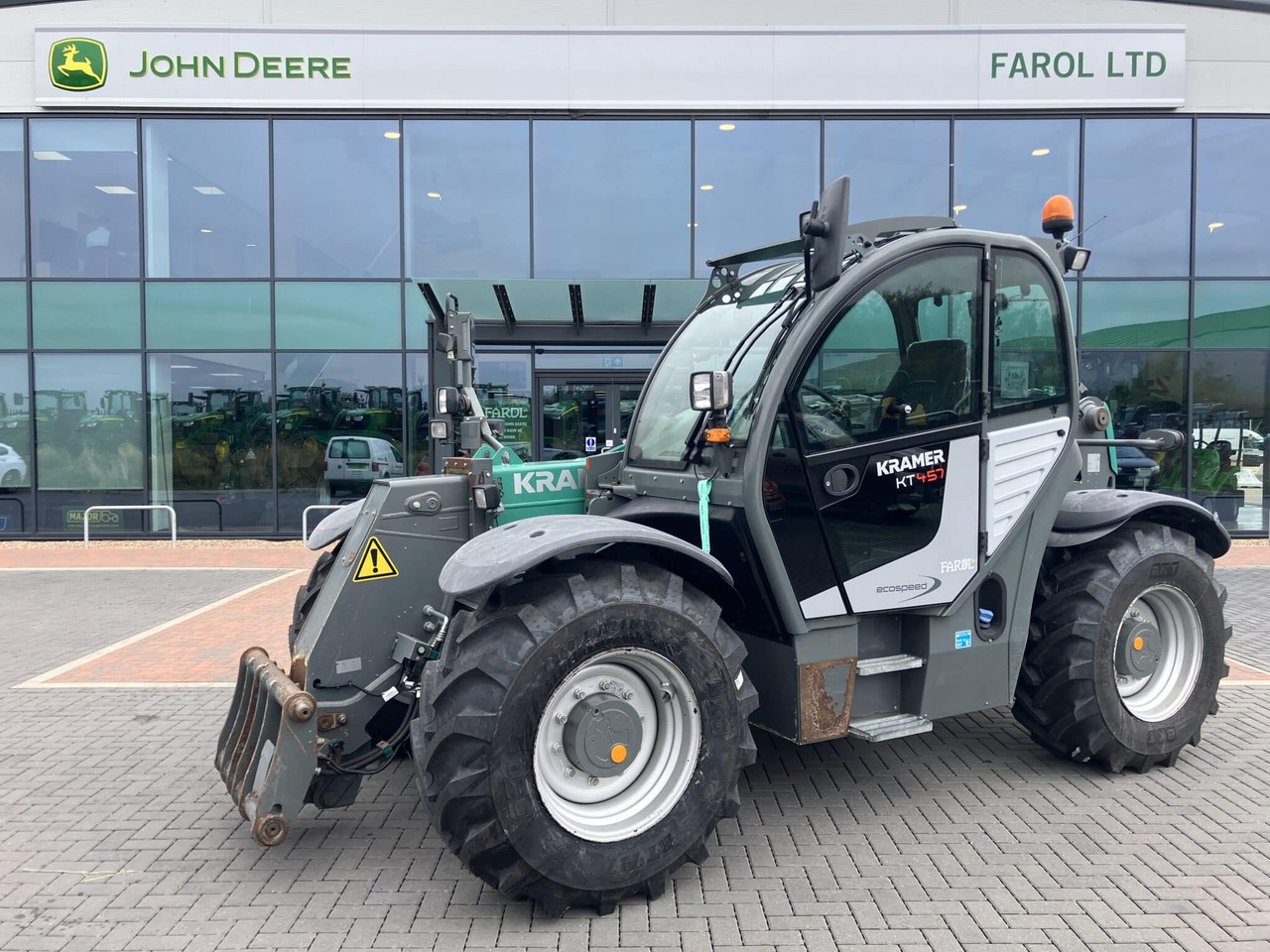 Telescopic handler Kramer KT457: picture 1