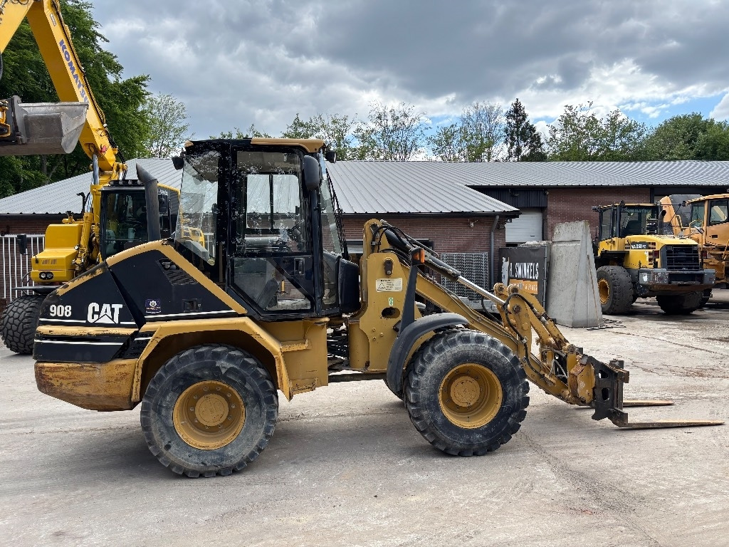 CAT 908 - Wheel loader: picture 5 CAT 908 - Wheel loader: picture 5