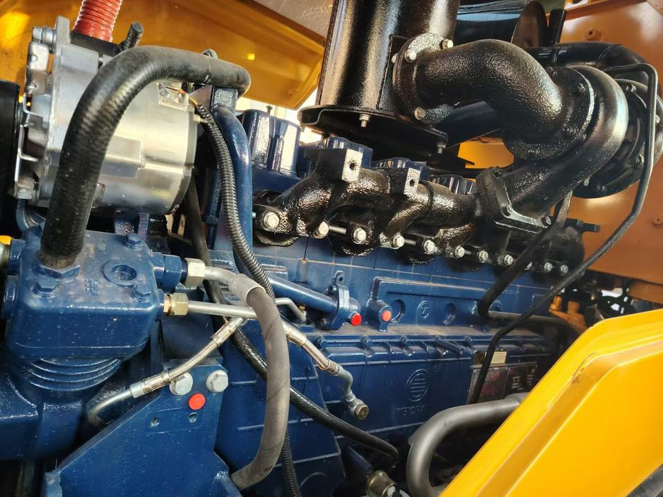 Wheel loader China SDLG 5ton Wheel Loader LG958F Front End Loader , diesel Engine Payloader 4*4 Truck Loader LG958F LW600 CLG856: picture 6