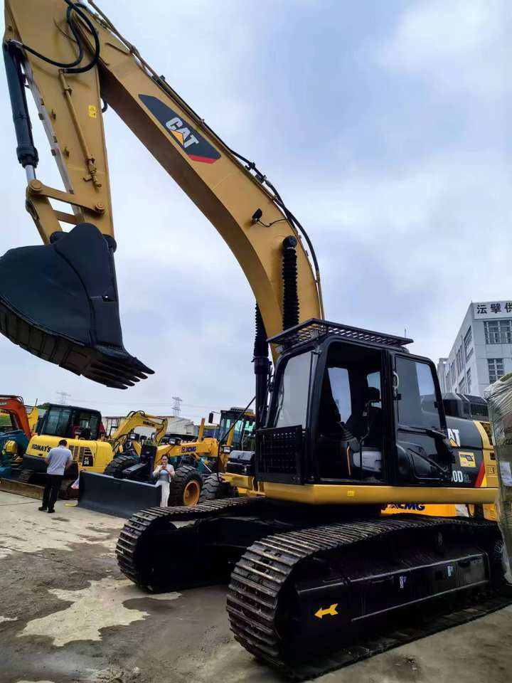 Hot Sale Secondhand Caterpillar 330D2L Machine CAT330D2L with Good Condition Excavator in Stock - Crawler excavator: picture 5 Hot Sale Secondhand Caterpillar 330D2L Machine CAT330D2L with Good Condition Excavator in Stock - Crawler excavator: picture 5