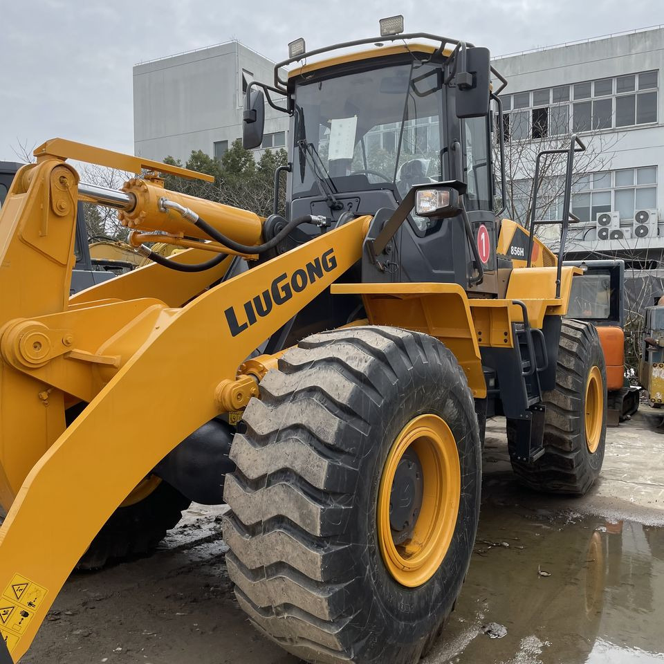 The Second-hand Front-end Loader Liugong 856H Is a Hot Seller in Shanghai, China - Wheel loader: picture 4 The Second-hand Front-end Loader Liugong 856H Is a Hot Seller in Shanghai, China - Wheel loader: picture 4