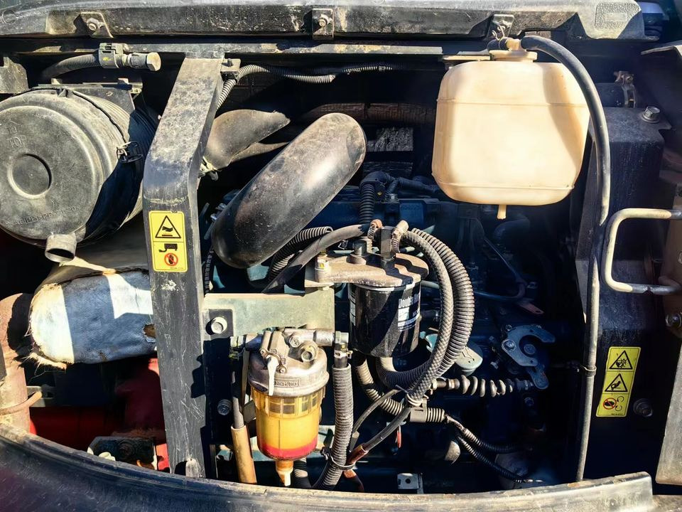 Used komatsu Pc35 Pc40 Pc55 Pc56,komatsu Mini Excavators Pc30 Pc15 Pc20 ,pc35 Pc40 Japan Import High Quality - Mini excavator: picture 4 Used komatsu Pc35 Pc40 Pc55 Pc56,komatsu Mini Excavators Pc30 Pc15 Pc20 ,pc35 Pc40 Japan Import High Quality - Mini excavator: picture 4