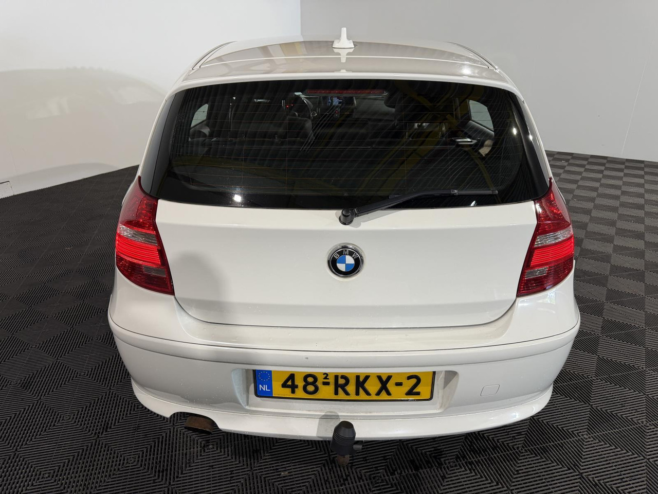BMW 1-serie 116i EffDyn. Ed. Business Line Ultimate Edition | 2011 | 313.803 km | 48-RKX-2 - Hatchback: picture 3 BMW 1-serie 116i EffDyn. Ed. Business Line Ultimate Edition | 2011 | 313.803 km | 48-RKX-2 - Hatchback: picture 3