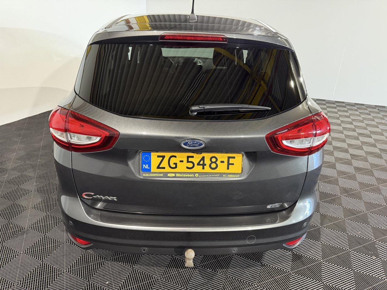 Ford C-Max 1.0 Titanium ZG-548-F 186.382 km - Car: picture 4 Ford C-Max 1.0 Titanium ZG-548-F 186.382 km - Car: picture 4