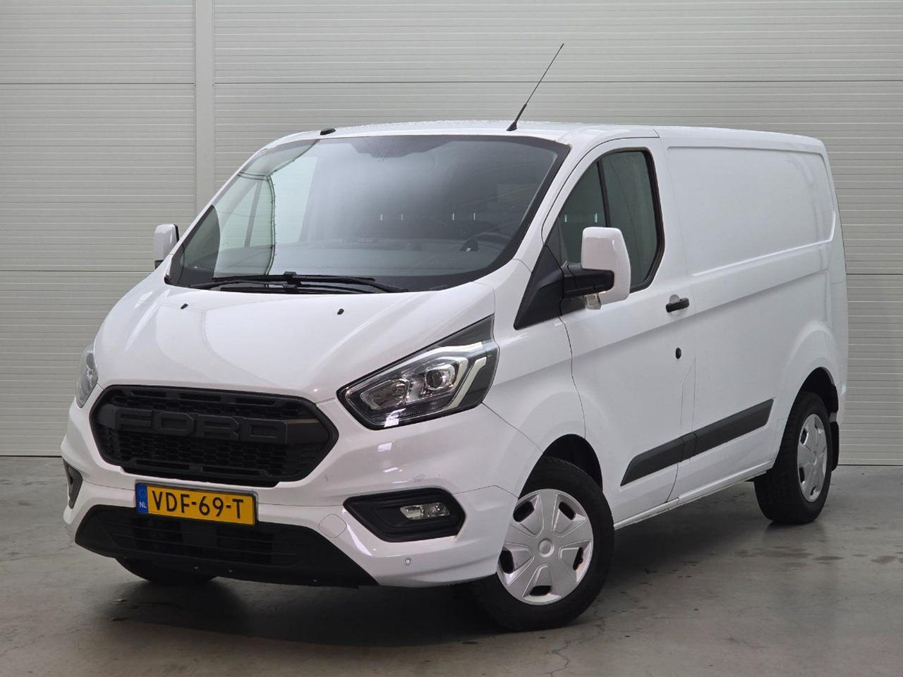 Ford Transit Custom 300 2.0 TDCI L1H1 Trend | 2018 | 154.249 km | Automaat | VDF69T | NAP: Geen oordeel - Panel van: picture 1 Ford Transit Custom 300 2.0 TDCI L1H1 Trend | 2018 | 154.249 km | Automaat | VDF69T | NAP: Geen oordeel - Panel van: picture 1