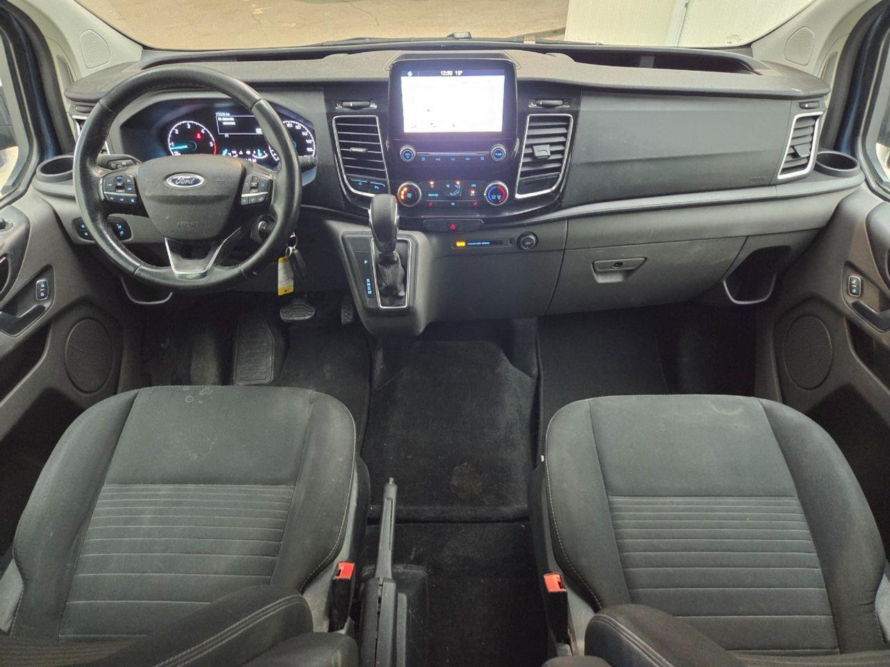Ford Transit Custom 300 2.0 TDCI L2H1 Limited DC | 2018 | 173.339 km | Automaat | V961TH | NAP: Logisch - Combi van: picture 5 Ford Transit Custom 300 2.0 TDCI L2H1 Limited DC | 2018 | 173.339 km | Automaat | V961TH | NAP: Logisch - Combi van: picture 5