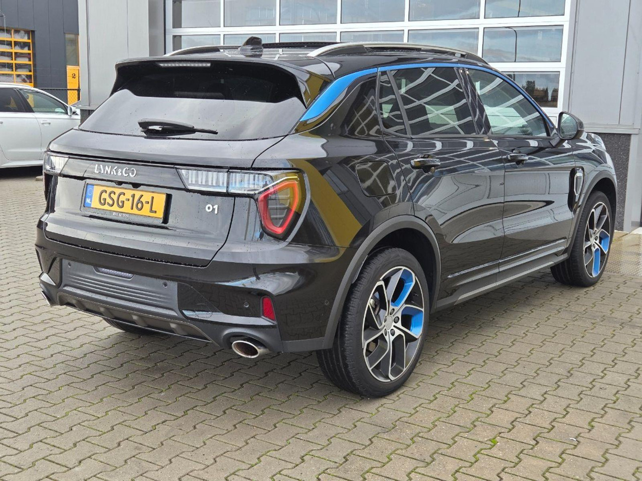 Lynk & Co 01 1.5 | 2022 | 62.592 km | Automaat | GSG16L | NAP: Geen oordeel - SUV: picture 4 Lynk & Co 01 1.5 | 2022 | 62.592 km | Automaat | GSG16L | NAP: Geen oordeel - SUV: picture 4