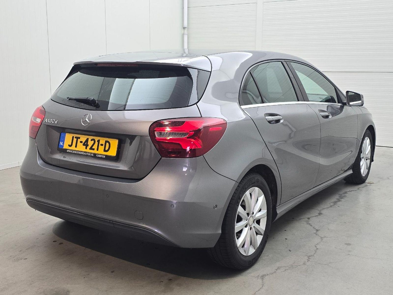 Mercedes-Benz A-klasse 180 d Lease Edition | 2016 | 231.875 km | Automaat | JT421D | NAP: Logisch - Hatchback: picture 4 Mercedes-Benz A-klasse 180 d Lease Edition | 2016 | 231.875 km | Automaat | JT421D | NAP: Logisch - Hatchback: picture 4