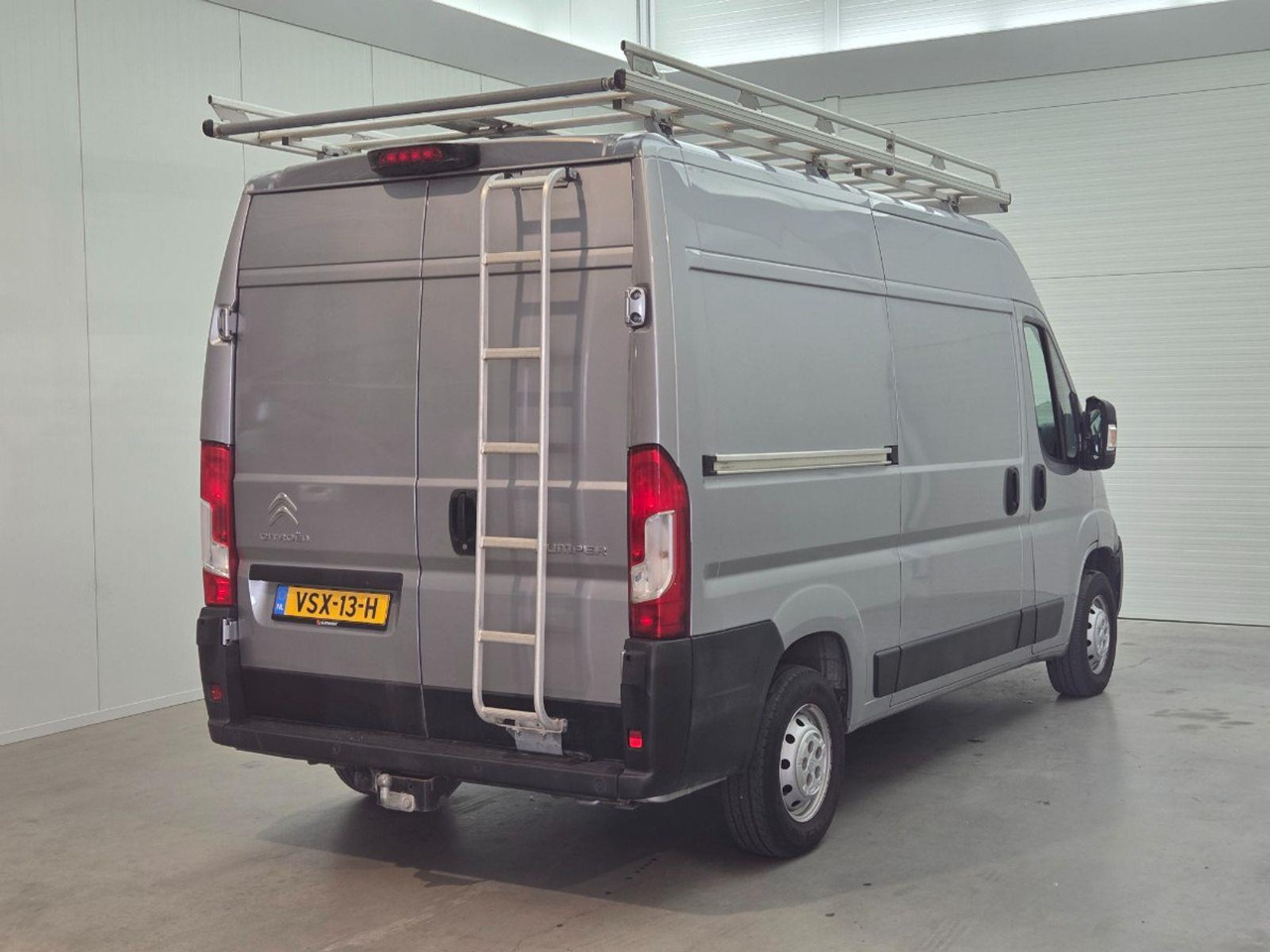 Citroen Jumper 35 2.2 BlueHDi 140 L2H2 Club | 2021 | 71.315 km | VSX13H | NAP: Geen oordeel - Other machinery: picture 4 Citroen Jumper 35 2.2 BlueHDi 140 L2H2 Club | 2021 | 71.315 km | VSX13H | NAP: Geen oordeel - Other machinery: picture 4