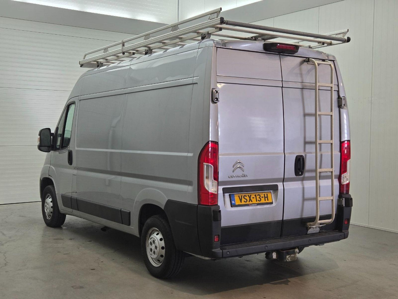 Citroen Jumper 35 2.2 BlueHDi 140 L2H2 Club | 2021 | 71.315 km | VSX13H | NAP: Geen oordeel - Other machinery: picture 3 Citroen Jumper 35 2.2 BlueHDi 140 L2H2 Club | 2021 | 71.315 km | VSX13H | NAP: Geen oordeel - Other machinery: picture 3