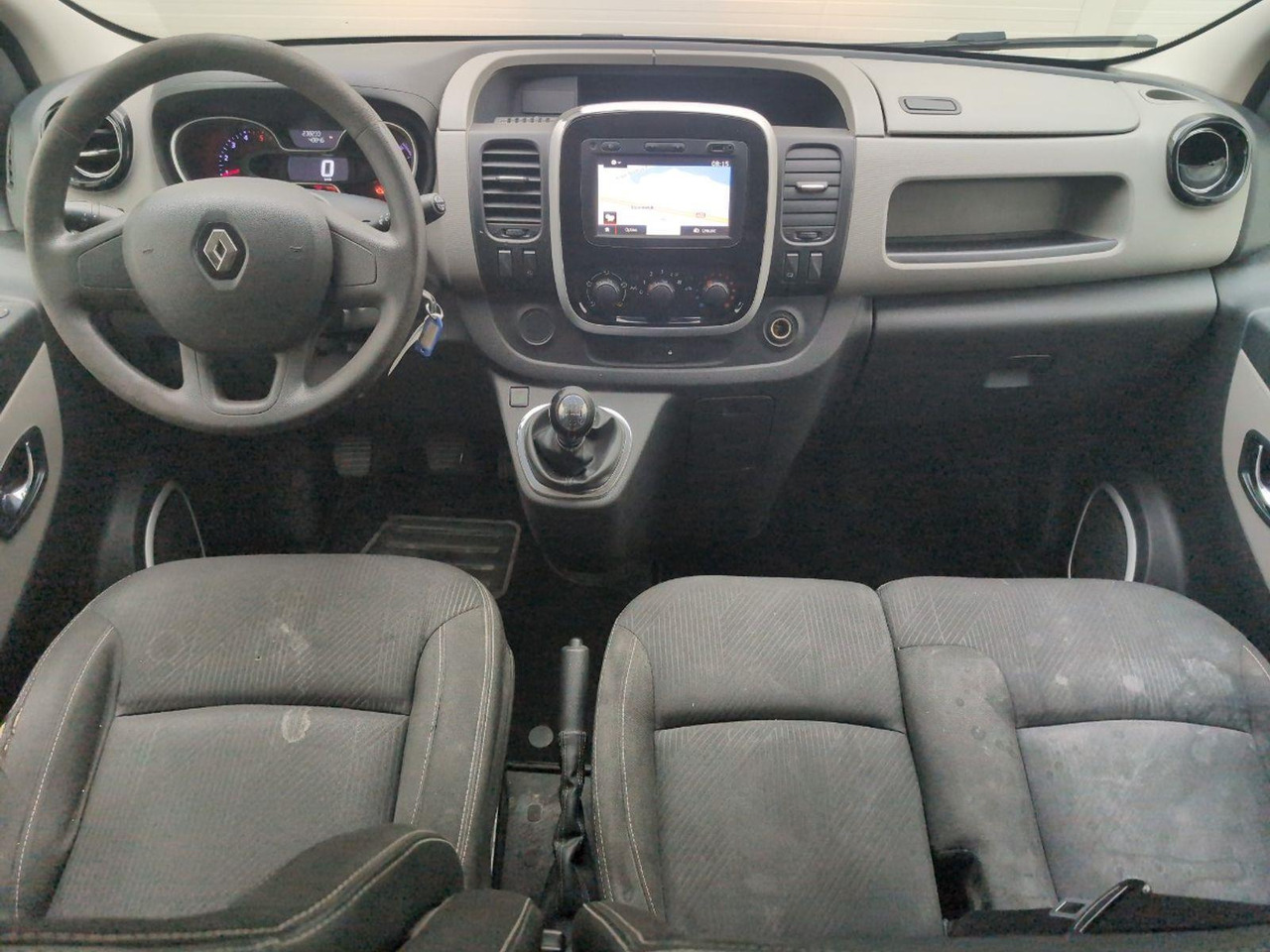 Renault Trafic 1.6 dCi T29 L2H1 DC Comfort Energy | 2018 | 238.233 km | VBX83X | NAP: Geen oordeel - Other machinery: picture 5 Renault Trafic 1.6 dCi T29 L2H1 DC Comfort Energy | 2018 | 238.233 km | VBX83X | NAP: Geen oordeel - Other machinery: picture 5