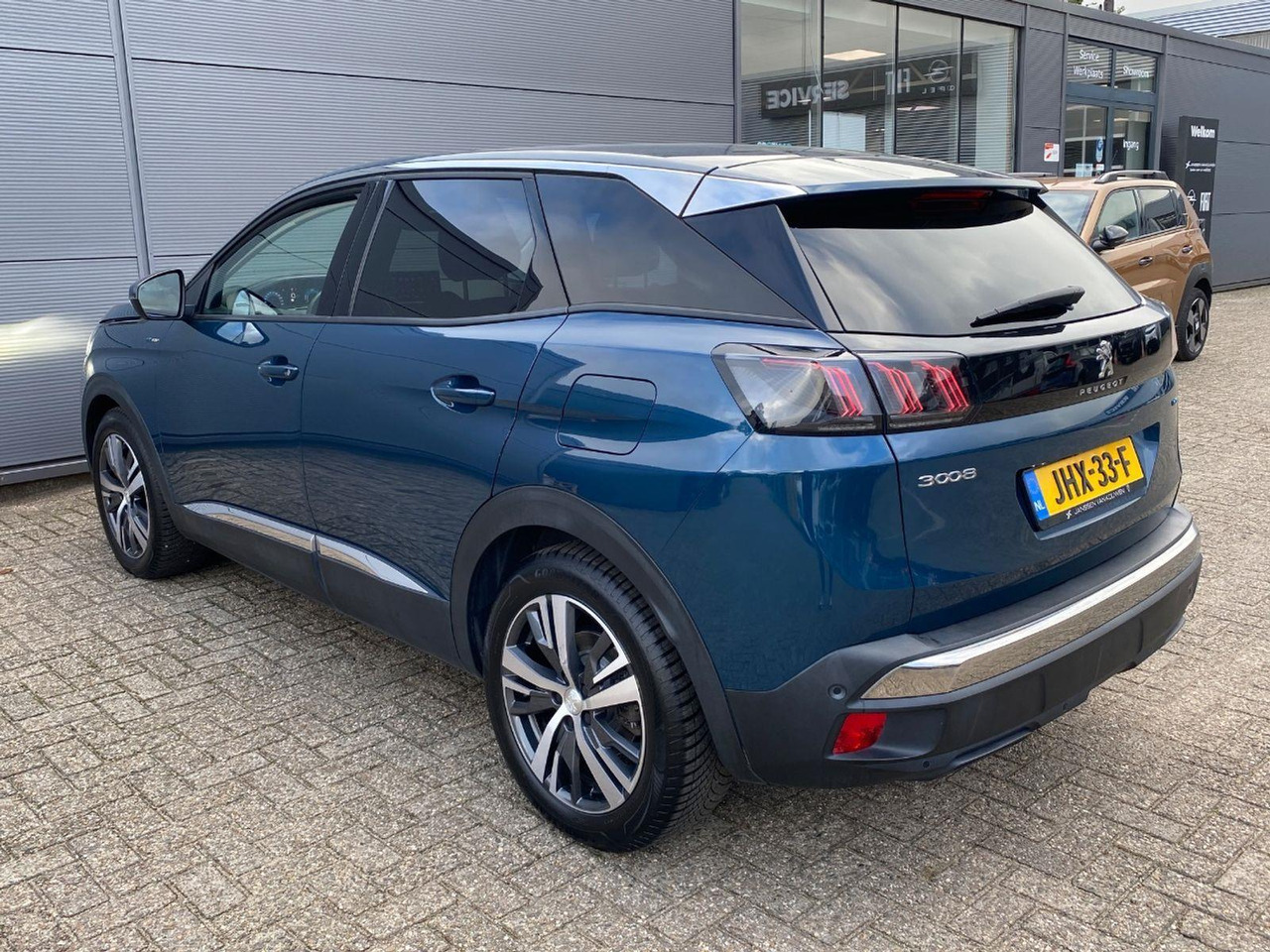 Peugeot 3008 1.6 HYbrid 225 Blue Lease Allure | 2021 | 65.770 km | Automaat | JHX33F | NAP: Geen oordeel - SUV: picture 3 Peugeot 3008 1.6 HYbrid 225 Blue Lease Allure | 2021 | 65.770 km | Automaat | JHX33F | NAP: Geen oordeel - SUV: picture 3