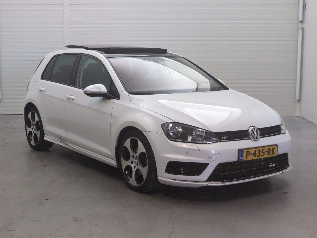 Volkswagen Golf 1.4 TSI Connected Series | 2017 | 114.917 km | Automaat | P435RK | NAP: Geen oordeel - Hatchback: picture 2 Volkswagen Golf 1.4 TSI Connected Series | 2017 | 114.917 km | Automaat | P435RK | NAP: Geen oordeel - Hatchback: picture 2