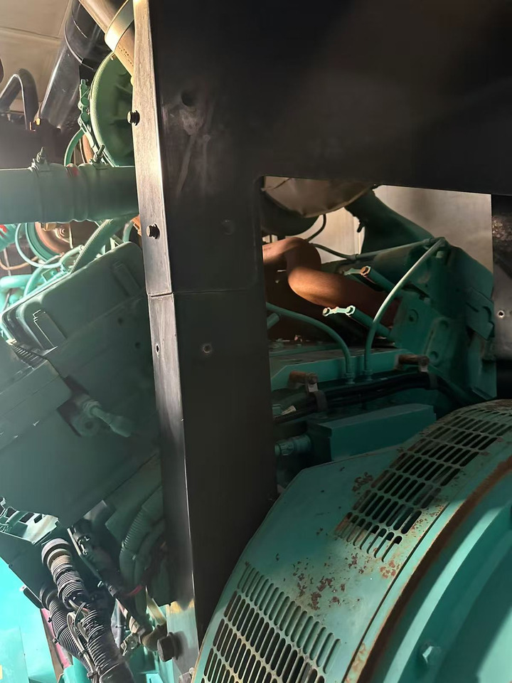 CUMMINS QSK60-G4 - Generator set: picture 2 CUMMINS QSK60-G4 - Generator set: picture 2