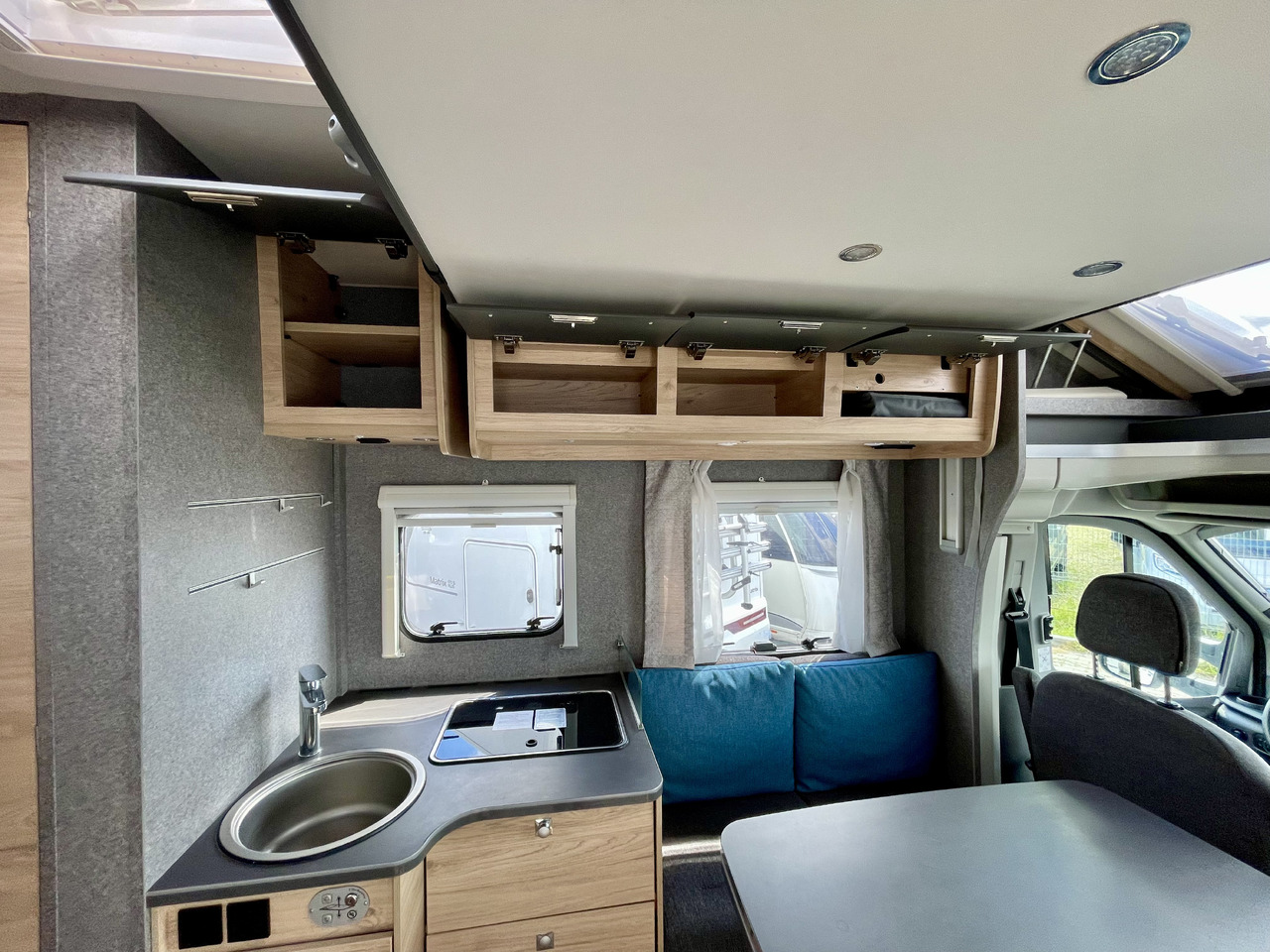 Leasing of DETHLEFFS Just Go T7055 EBL DETHLEFFS Just Go T7055 EBL: picture 13 Leasing of DETHLEFFS Just Go T7055 EBL DETHLEFFS Just Go T7055 EBL: picture 13