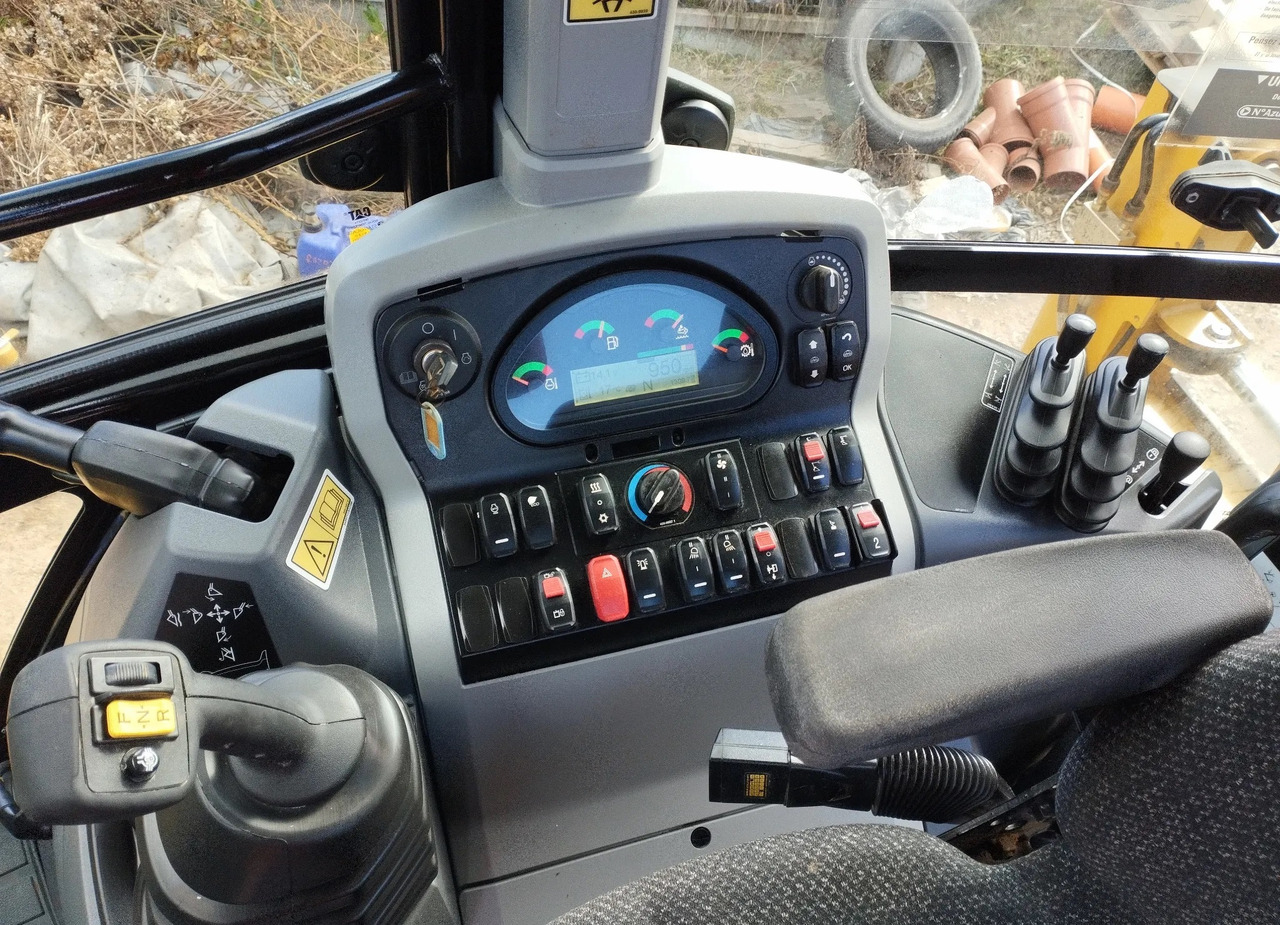 CATERPILLAR 432F II - Backhoe loader: picture 2 CATERPILLAR 432F II - Backhoe loader: picture 2